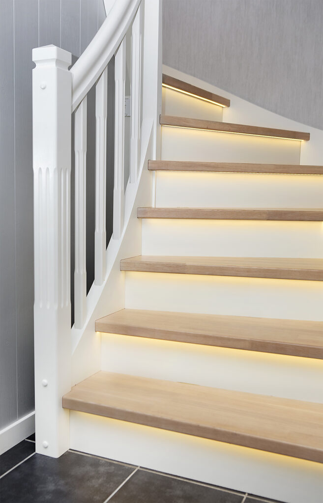 Norne trapp med LED-lys