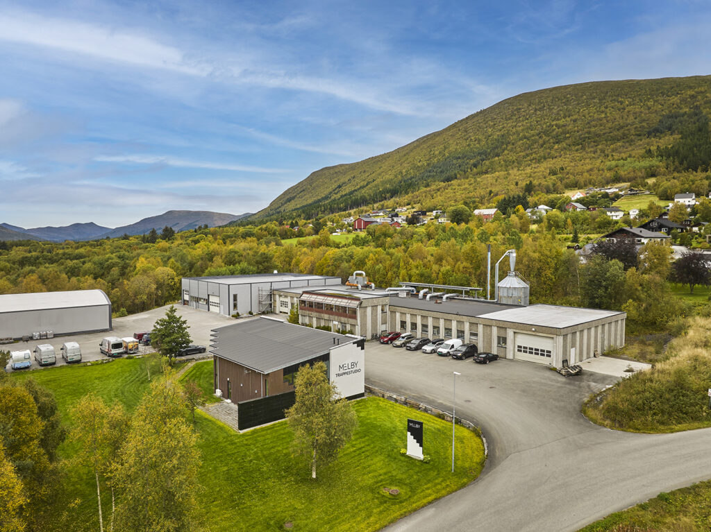 Melby Snekkerverksted på Eide