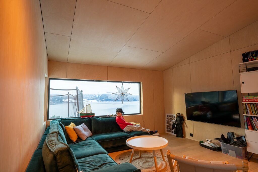 MøreRoyal oppussing Ålvundfjord